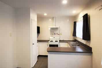 25A Woodlands Crescent, Browns Bay