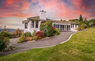 63 Hawthorn Avenue, Mornington