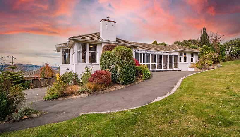 63 Hawthorn Avenue, Mornington