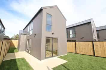 6 Otaimako Place, Mangere