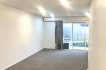 10 Somerset Crescent, Spreydon