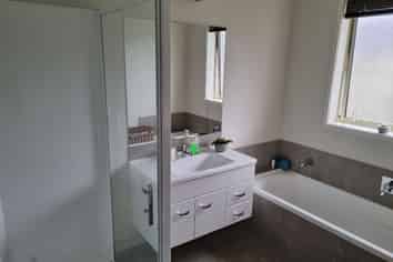 9 Hancock Drive, Flagstaff