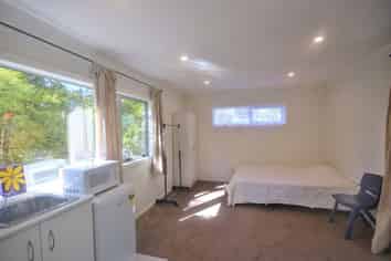 Auckland - Address withheld