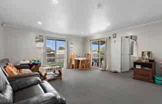 6a Stella Place, Manurewa