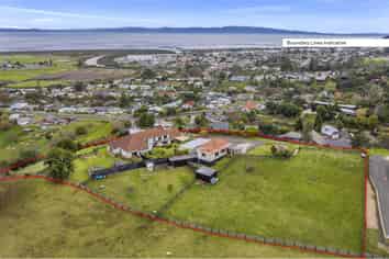 306 Grafton Road, Thames