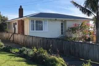 4 Kereru Street, Henderson