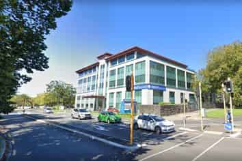 Large Office Floor Plate in Greenlane!