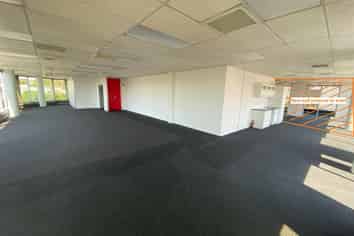 Prime Ellerslie Office!