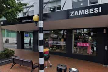 Prominent Parnell Retail!