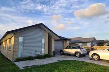 22 Kanapa Cl, Papamoa