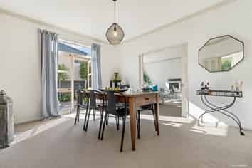 2/18 Wapiti Avenue, Epsom