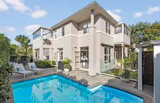 2/18 Wapiti Avenue, Epsom