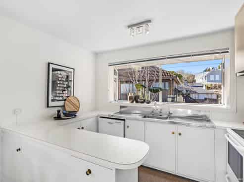 54 Margot Street, Epsom