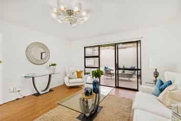 18A Mataroa Road, Mount Wellington