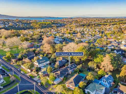 2/31 Fancourt Street, Meadowbank