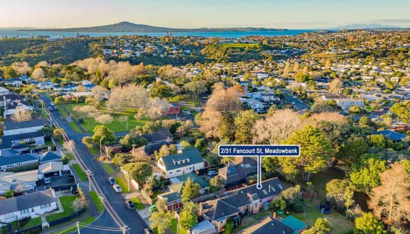 2/31 Fancourt Street, Meadowbank