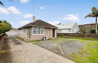 48 Range View Road, Mount Albert