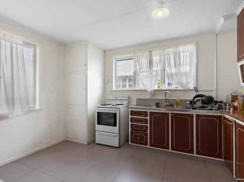 48 Range View Road, Mount Albert