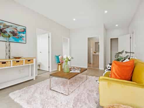 21 Mcwhirters Farm Lane, Massey