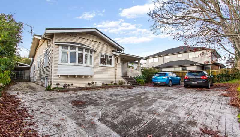 678 Mt Albert Rd, Royal Oak