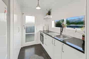 4/37 York Road, Papatoetoe