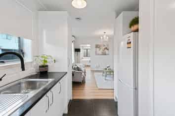 4/37 York Road, Papatoetoe