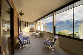 1234 Bay View Road, Kelvin Heights