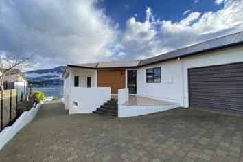 1234 Bay View Road, Kelvin Heights