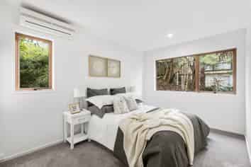 6/165A Carrington Road, Mount Albert