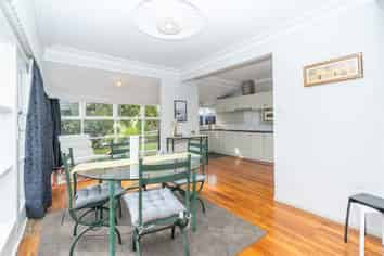 17 Mitcham Avenue, Forest Lake