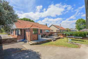 5 Kawiti Avenue, Point England