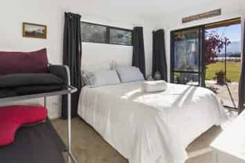 25 Monument Road, Fairlie