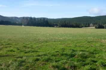 464 Back Road, Milton