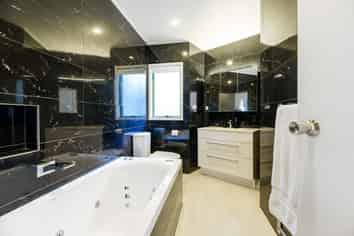 7A Kaihu Street, Northcote