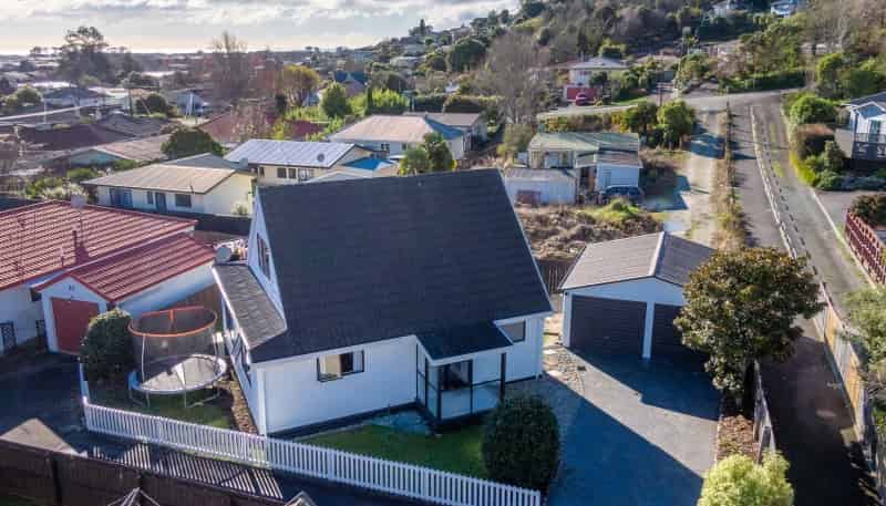 21B Towai Street, Stoke