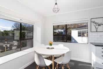 21B Towai Street, Stoke