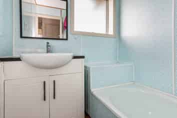 4029A Great North Road, Kelston