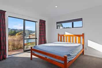 12 Valley Road, Greta Valley