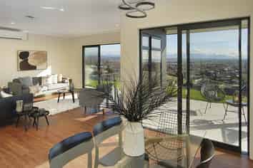 9 Pioneer Heights, Richmond