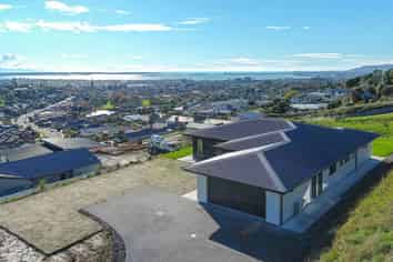 9 Pioneer Heights, Richmond