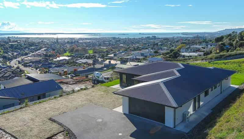 9 Pioneer Heights, Richmond