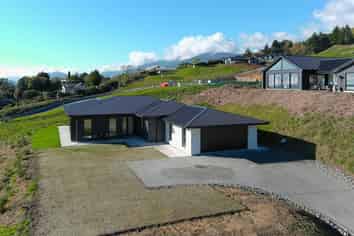 9 Pioneer Heights, Richmond