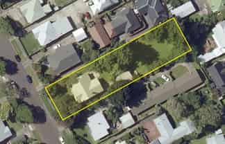 29 Worcester Street, West End