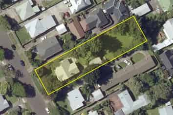 29 Worcester Street, West End