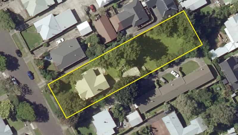 29 Worcester Street, West End