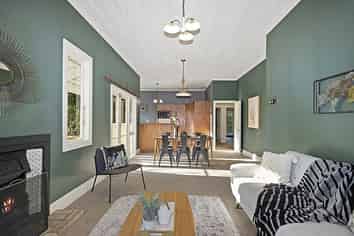 13 Pascal Place, Flagstaff