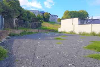 CENTRAL WELLSFORD YARD SPACE