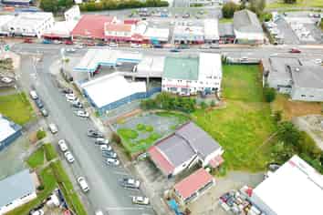 CENTRAL WELLSFORD YARD SPACE