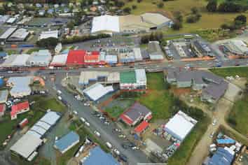 CENTRAL WELLSFORD YARD SPACE