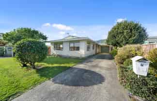 7 Oriwa Street, Waikanae